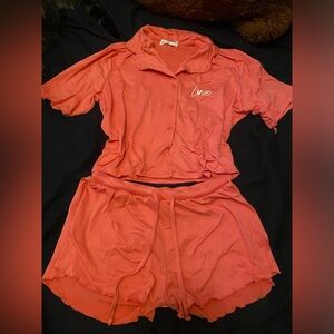 Women’s bed-time set